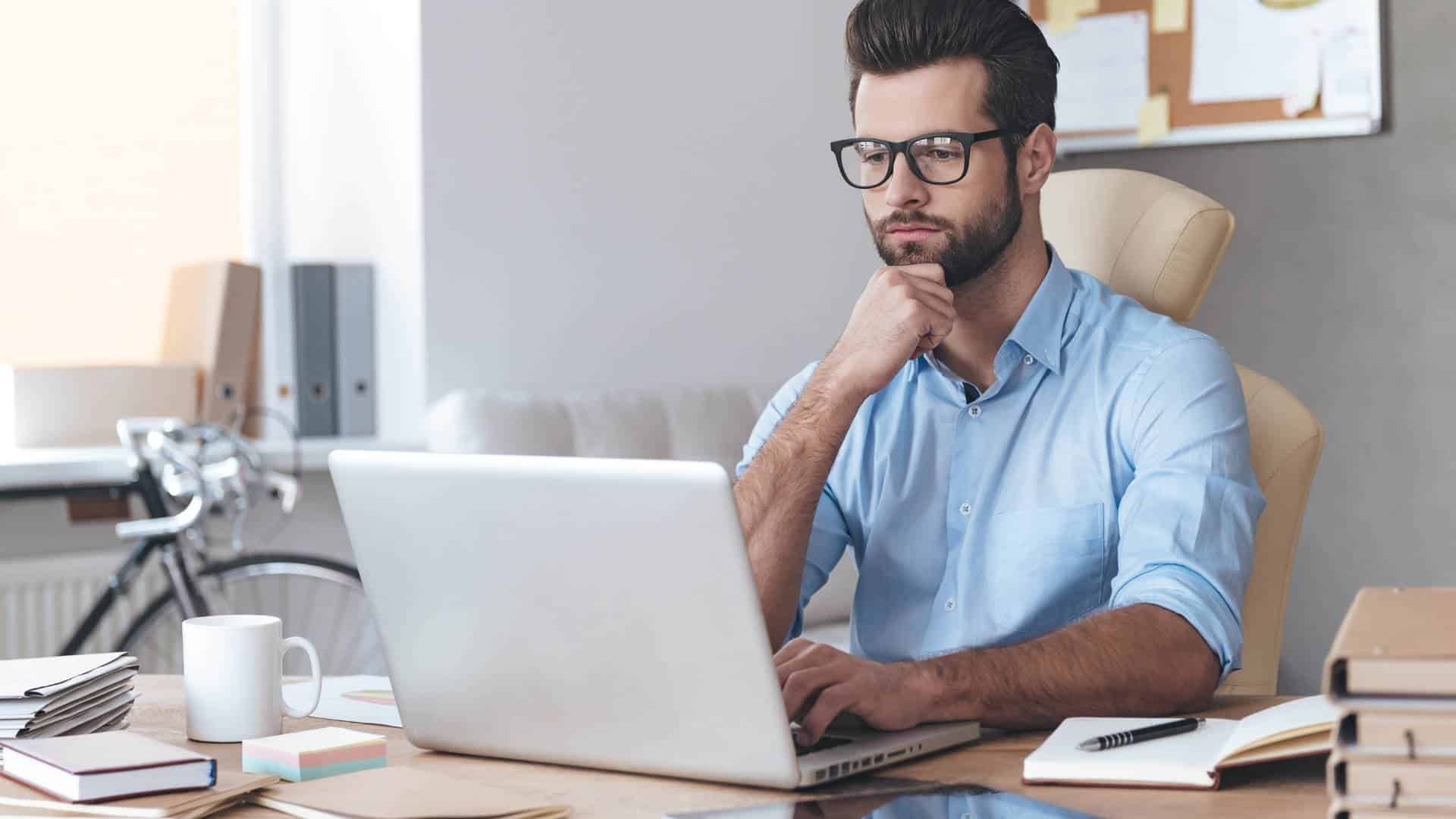 How to Build a SaaS Sales Commission Plan - Fullcast